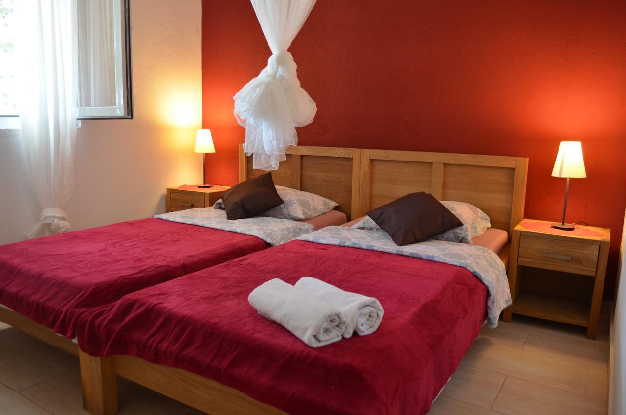 Poseidon Holiday Guesthouse Zirje Luaran gambar