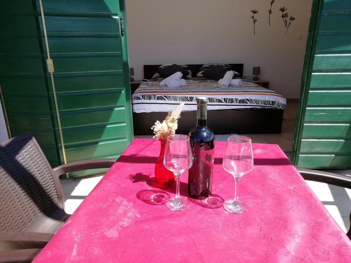 Poseidon Holiday Guesthouse Zirje Luaran gambar